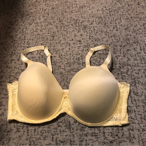 Avenue Body Other - Avenue Body Yellow Floral Laced Bra Size 44DD